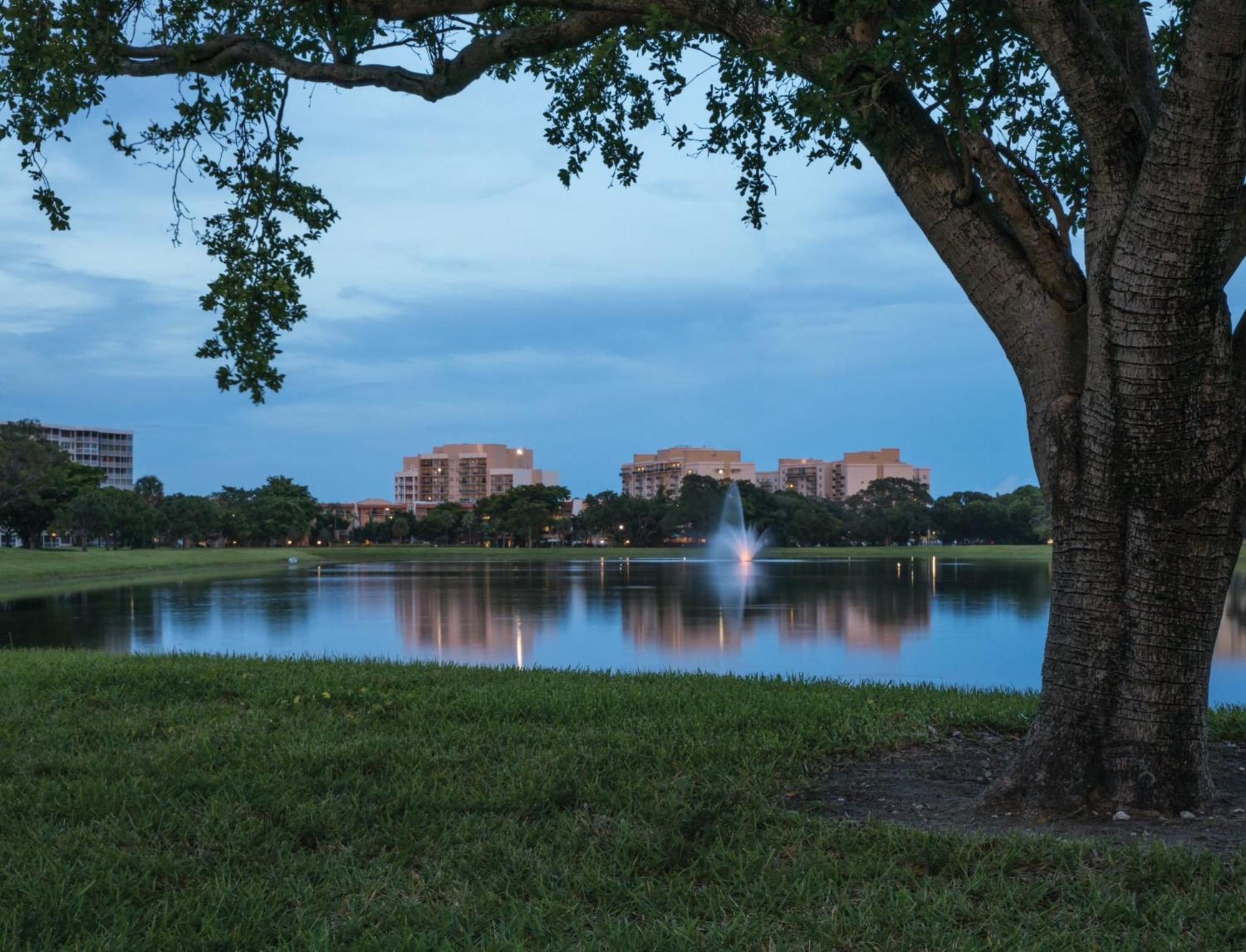 Club Wyndham Palm-Aire Hotell Pompano Beach Exteriör bild