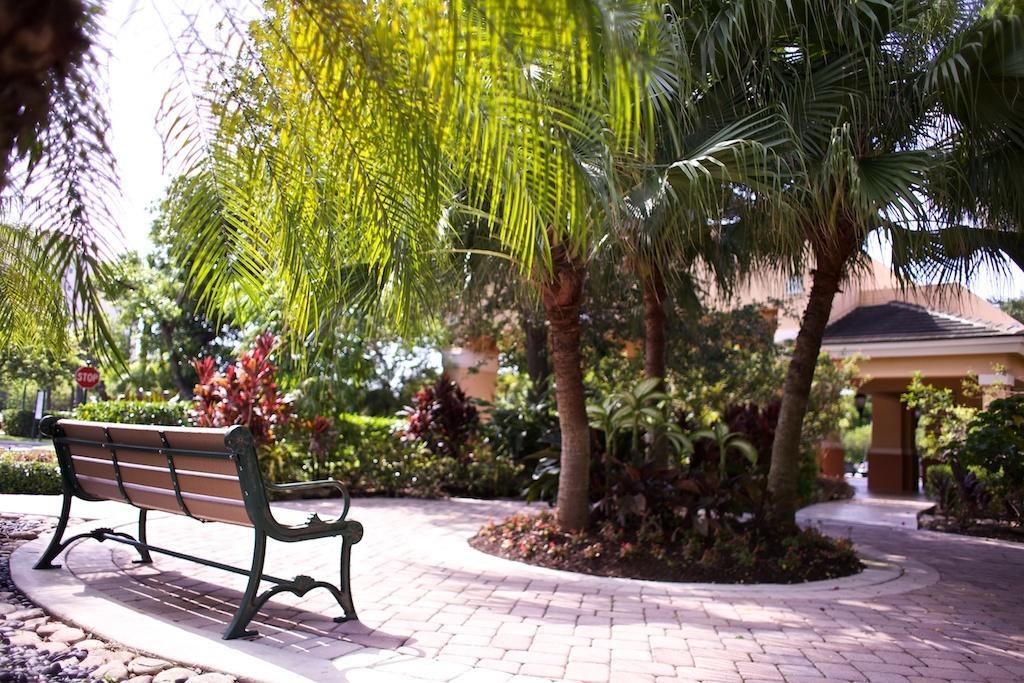 Club Wyndham Palm-Aire Hotell Pompano Beach Exteriör bild